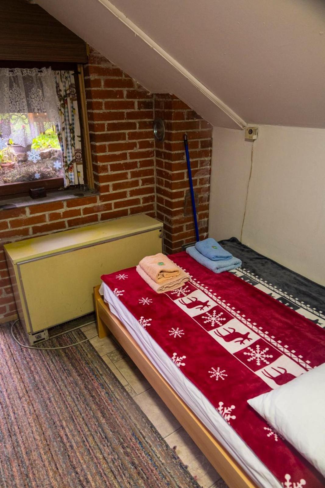 Apartamento Zimska Idila Crni Vrh Exterior foto